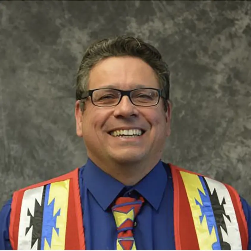 Professional Headshot of professor Mark Palmer